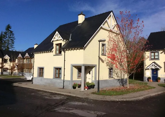 Kilronan 4 Bed House On Castle Grounds